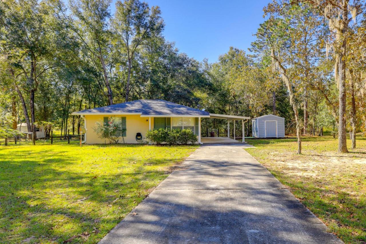 Williston Home With Yard 6 Mi To Devils Den Spring Exterior foto